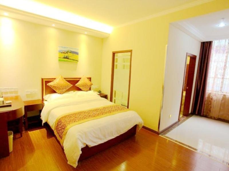 Greentree Inn Shanghai Hongqiao Metro Station Express Hotel Xangai Exterior foto
